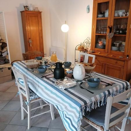 Chambre D'Hotes Esprit De Famille Landreville Zewnętrze zdjęcie